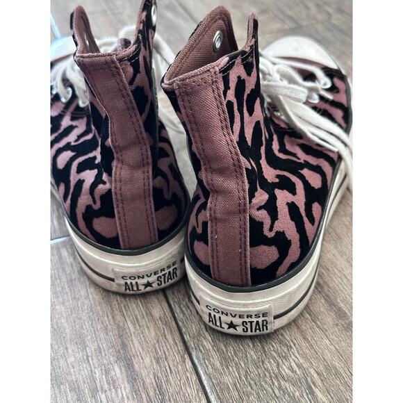 Converse Chuck Taylor All Star Lift Platform Leopard Remix High Top Sneaker 8 - Picture 6 of 9